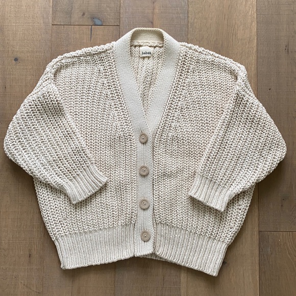 Babaa Sweaters - Babaa no. 18 cardigan natural